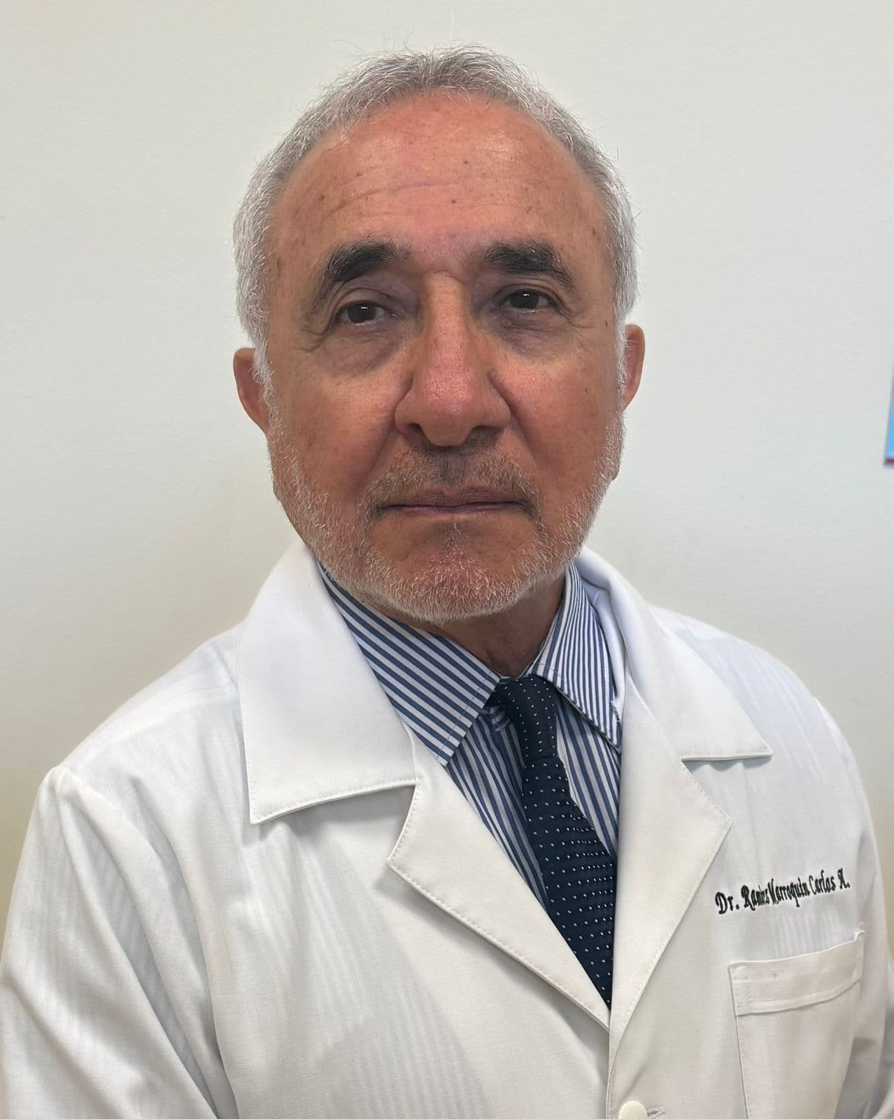 Dr. Carlos Ramírez Marroquín